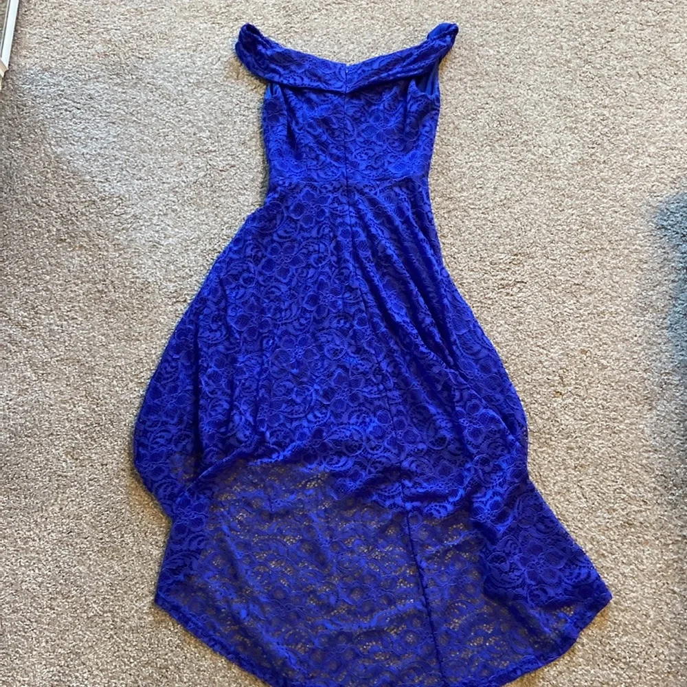 Beautiful Lace Royal Blue formal dress - Picture 4 of 4